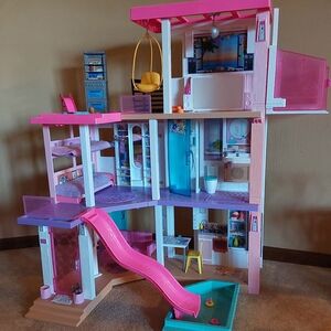 Barbie Dream House